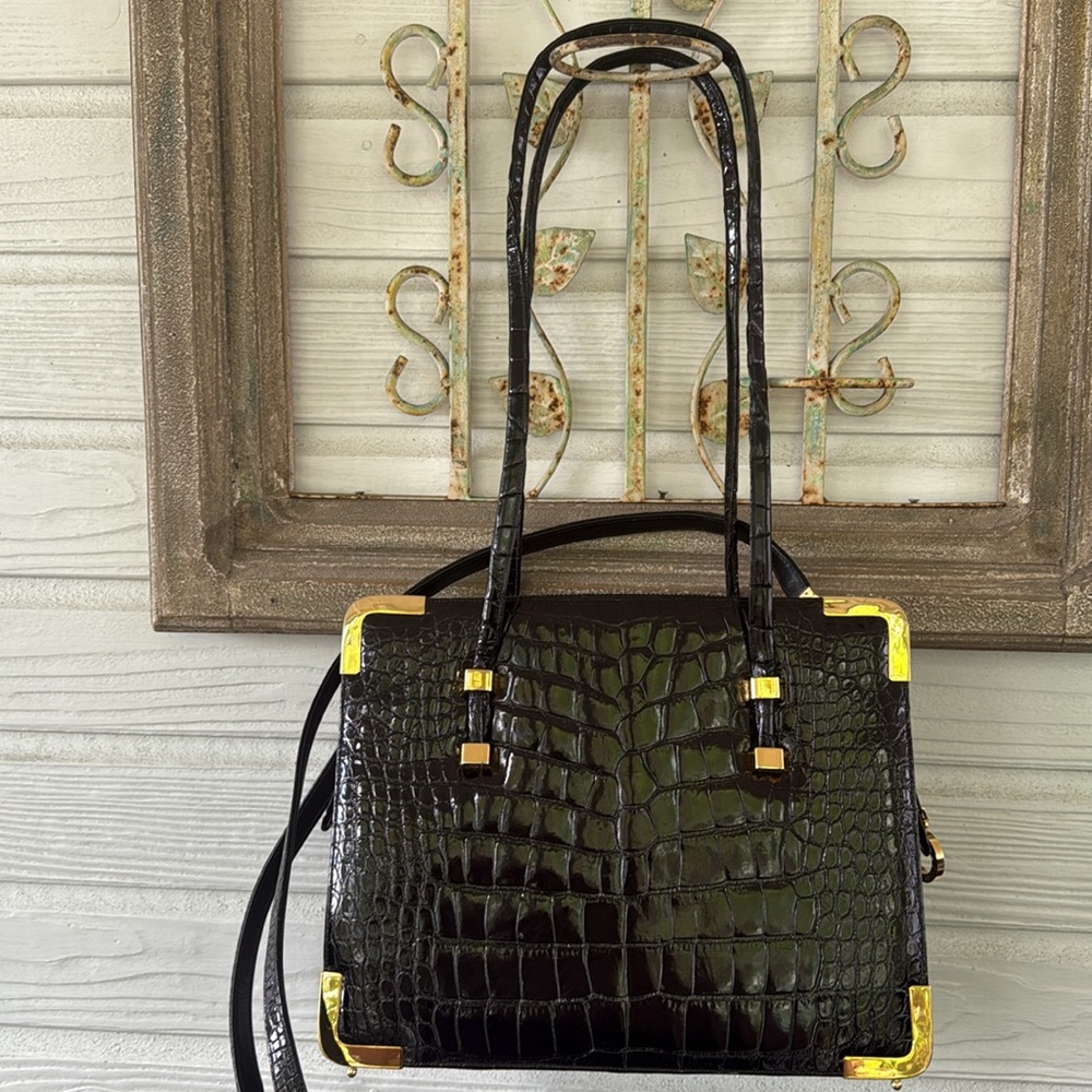 JUDITH LEIBER Genuine Alligator Handbag Frame Handle & Removable Strap Black
